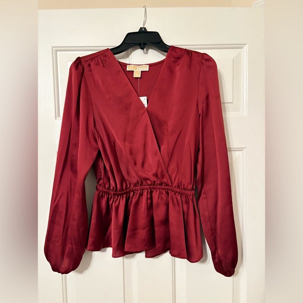 Micheal Kors top